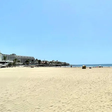 Triple Interior Studio. Wifi, 1 Minute Walk From Las Canteras Beach * Λας Πάλμας ντε Γκραν Κανάρια