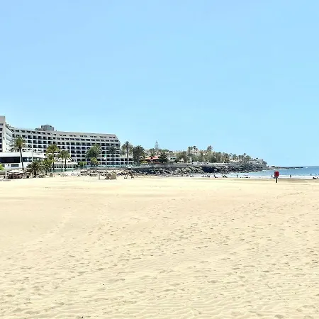 Triple Interior Studio. Wifi, 1 Minute Walk From Las Canteras Beach Apartment *