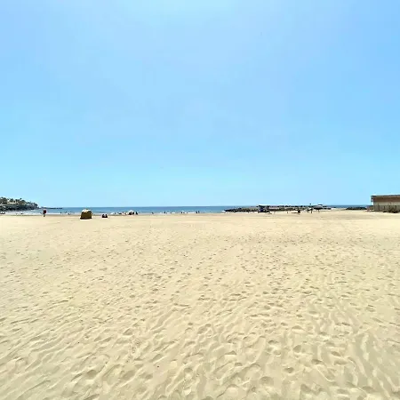 Triple Interior Studio. Wifi, 1 Minute Walk From Las Canteras Beach Apartment Las Palmas de Gran Canaria