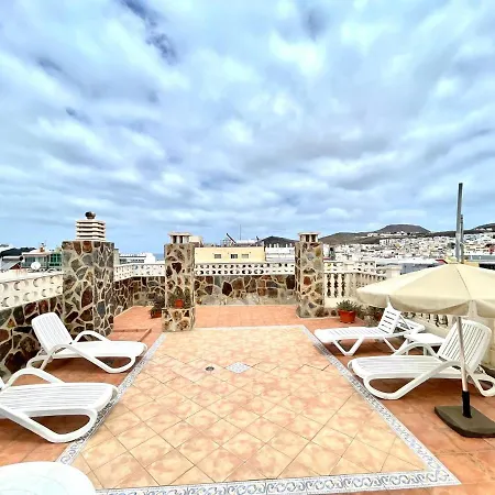 Triple Interior Studio. Wifi, 1 Minute Walk From Las Canteras Beach Apartment *