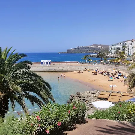 Apartment Triple Interior Studio. Wifi, 1 Minute Walk From Las Canteras Beach