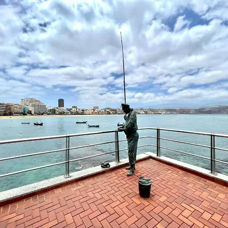 Triple Interior Studio. Wifi, 1 Minute Walk From Las Canteras Beach Apartment Las Palmas de Gran Canaria